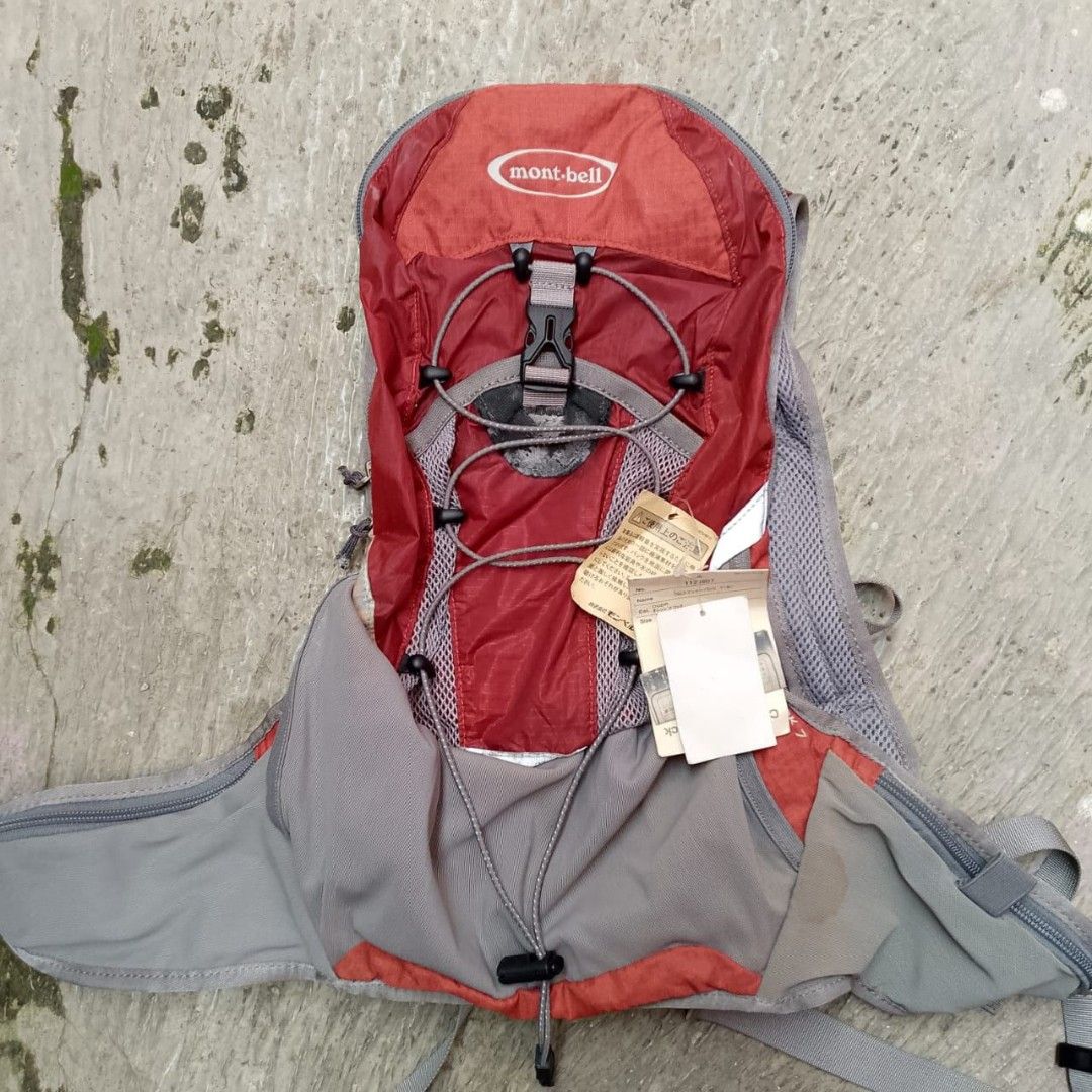 Mont-bell cross runner pack minus liat detail di foto