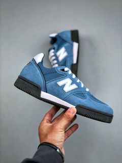 (Category: ) located in . Submitted by awesome_sneakers (Listing ID 1393087736, Image 1). Description: .