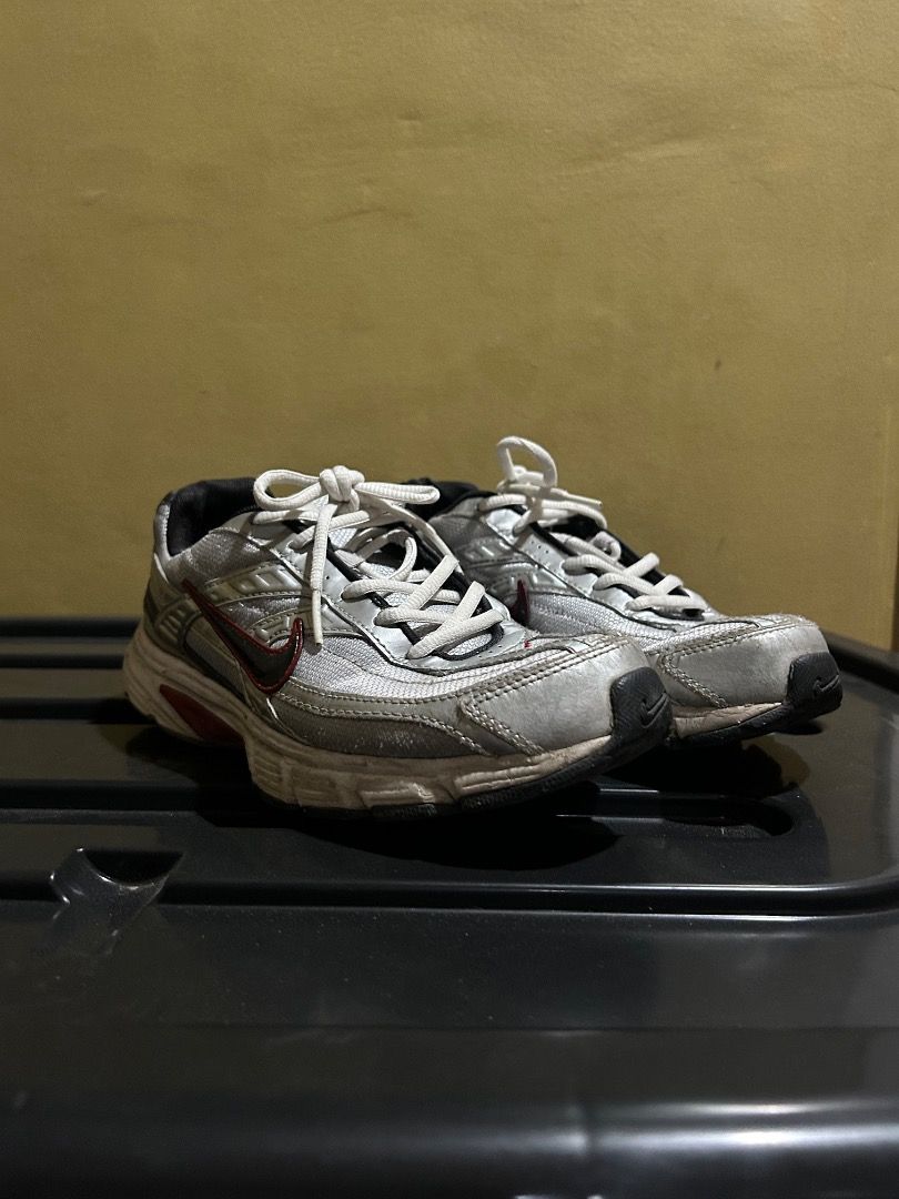 NIKE INITIATOR RED/SILVER COLORWAY (Category: Sneakers) located in Davao. Submitted by first2layers (Listing ID 1393236320, Image 2). Description: size 7 US can fit 8 US no major issues.