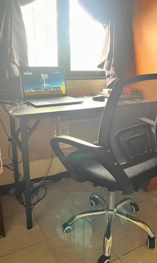 office chair and foldable computer table (Category: Office Furniture & Fixtures) located in Manila. Submitted by kellychz (Listing ID 1393074164, Image 2). Description: Office chair and foldable computer table sale sale sale sale sale sale brand new matibay cod or gcash.