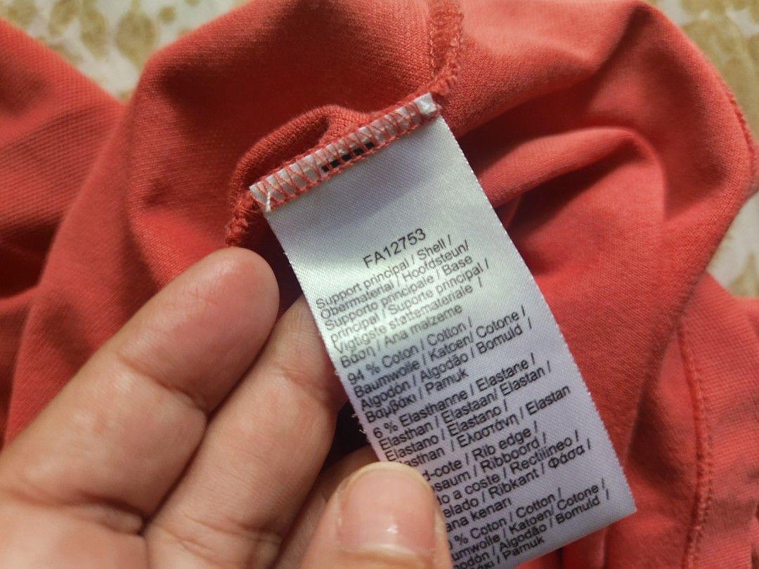 Original Lacoste polo dress (Category: Dresses) located in Quezon City. Submitted by JFSCloset (Listing ID 1393084109, Image 3). Description: Original Lacoste polo dress slimfit size 42.