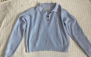(Category: ) located in . Submitted by preloved.maryam (Listing ID 1393168779, Image 1). Description: .