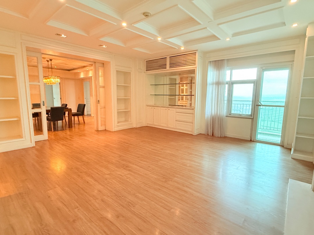 (Category: ) located in . Submitted by jojotheleadrealty (Listing ID 1393154148, Image 1). Description: .