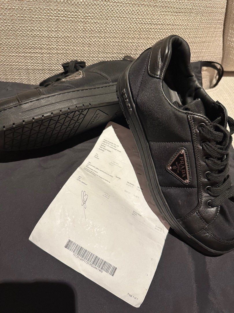 PRADA CALZATURE UOMO NAPPA + NYLON NERO (Category: Sneakers) located in Manila. Submitted by evoke.glam (Listing ID 1393090257, Image 1). Description: ALMOST NEW BOUGHT IN PRADA AUSTRALIA WITH RECEIPTS NO BOX AND DUST BAG SIZE 7.5 UNISEX.