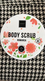 Scarlett Romansa 身體磨砂膏64216905612674110
