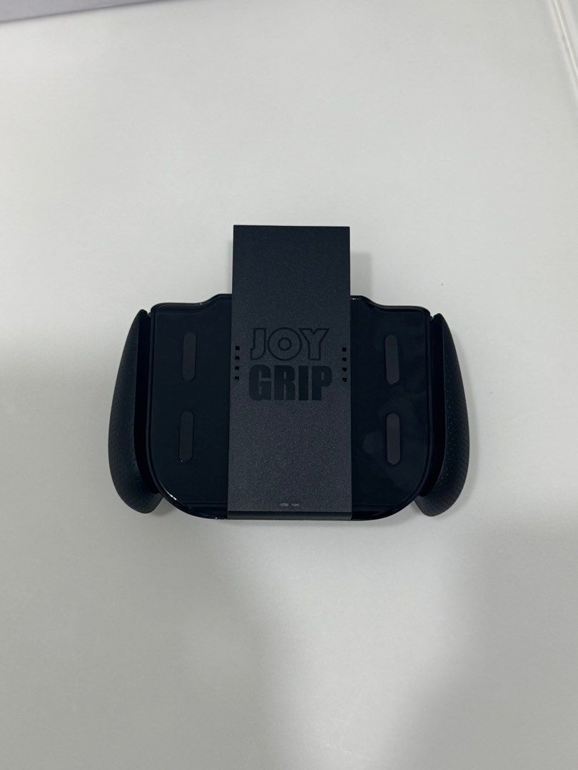 Skull & Co. Joy Grip for Nintendo Switch 2 (Black) (Category: Controllers) located in Taguig. Submitted by raid-my-closet (Listing ID 1393067164, Image 1). Description: Like Brand New; Bought for 795, selling at 500 Comes with Box; RFS: Bought the wrong item.