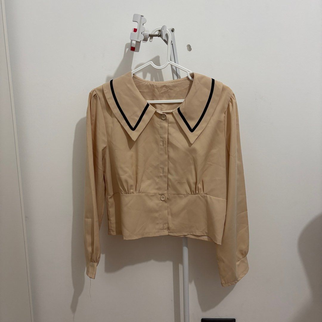 BUNDLE SALE! 7 Long Sleeve Tops for Only PHP 300 (Category: Longsleeves) located in Santa Rosa. Submitted by nicoledumps (Listing ID 1393214108, Image 3). Description: Carousel Listing FOR SALE: Long Sleeve Tops ⸻ SIZE: Medium to Large Body Frame CONDITION / ISSUES: - Some have stains. - Need to wash. REASON FOR SELLING (RFS): Decluttering ⸻ MODE OF PAYMENT: GCash / SeaBank Payment first policy No COD / Cash on Delivery ⸻ SHIPPING: • Courier: J&T