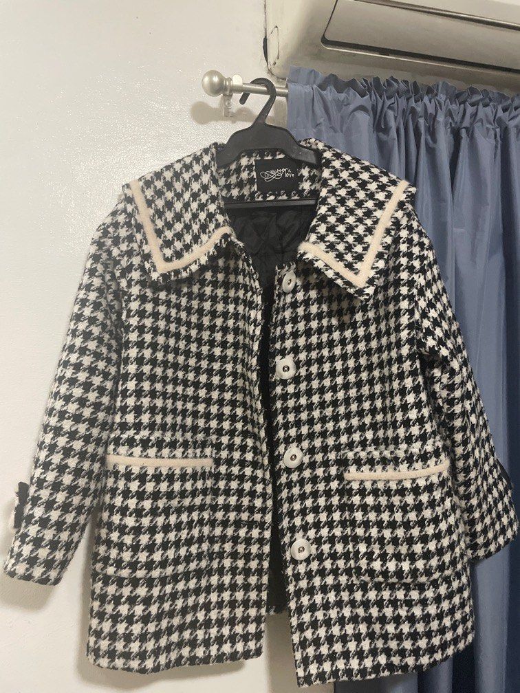 Tweed Mid Length Coat (Category: Coats, Jackets and Outerwear) located in Cainta. Submitted by preloveddeclutterr (Listing ID 1393242076, Image 1). Description: Size: Small-Large (Maximum bust:48) , Best Fit Medium (38 bust) Length: 77 Bought for ₱ 1500 With pink details, with lining Good for winter travel :).