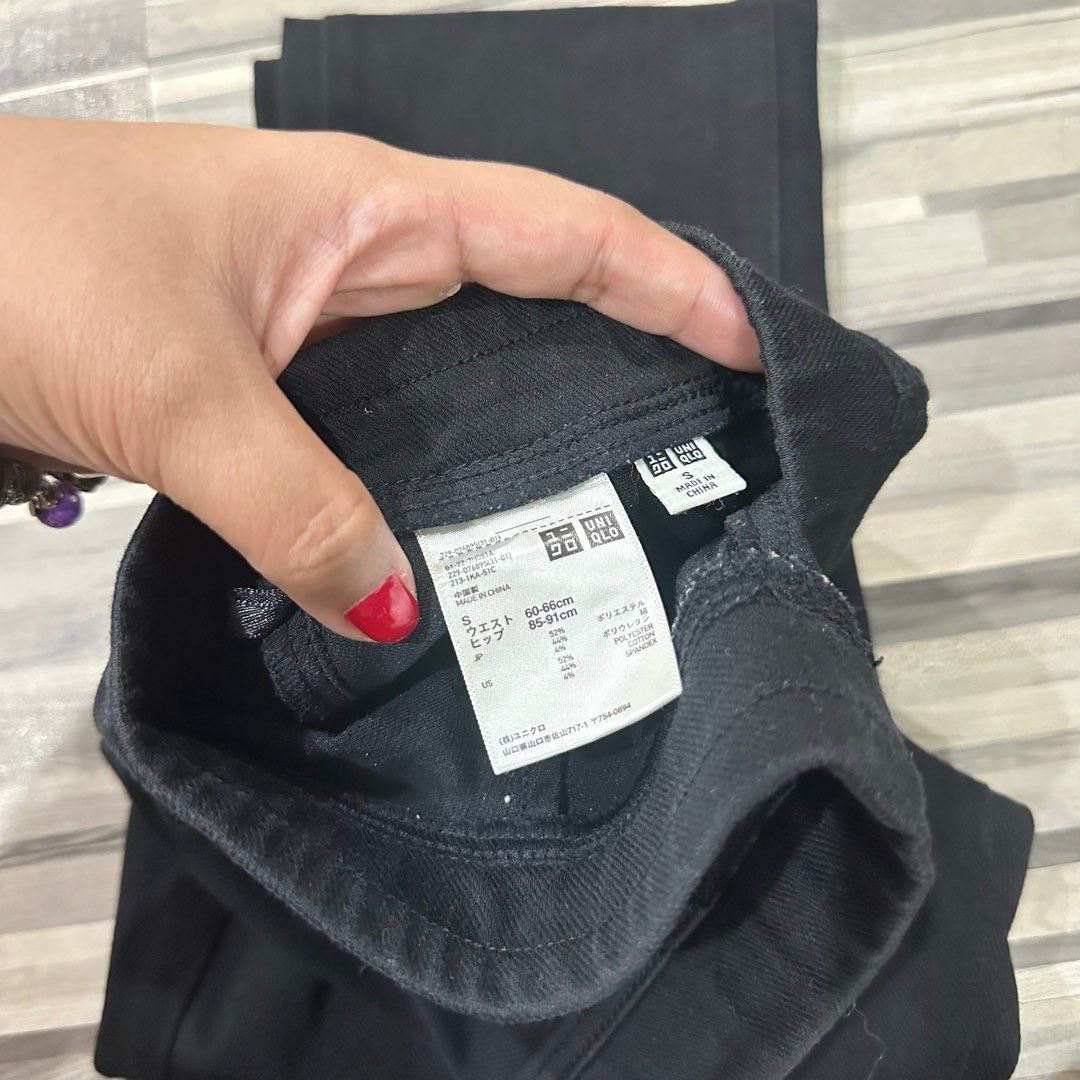 uniqlo jeggings (Category: Jeans) located in San Jose. Submitted by mamacituh (Listing ID 1393200354, Image 3). Description: g734.