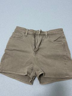 (Category: ) located in . Submitted by ctkl27 (Listing ID 1393213304, Image 1). Description: .