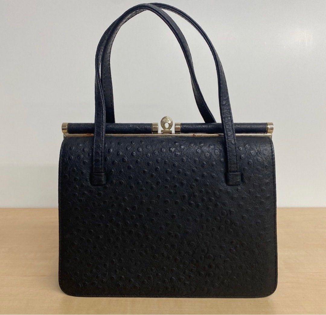Unused Ostrich leather bag (Category: Luxury Bags & Wallets) located in Taguig. Submitted by mitch032 (Listing ID 1393194645, Image 1). Description: Unused leather ostrich handbag purse for women black.