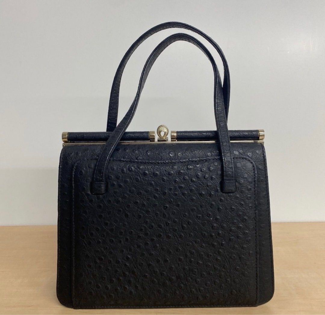 Unused Ostrich leather bag (Category: Luxury Bags & Wallets) located in Taguig. Submitted by mitch032 (Listing ID 1393194645, Image 2). Description: Unused leather ostrich handbag purse for women black.