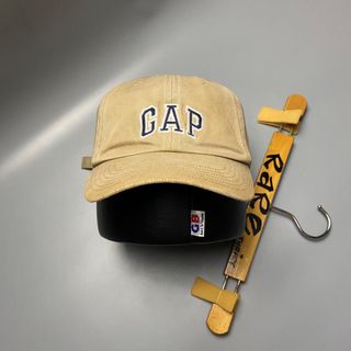 (Category: ) located in . Submitted by y2k.luxury.streetwear.outdoor (Listing ID 1393203622, Image 1). Description: .