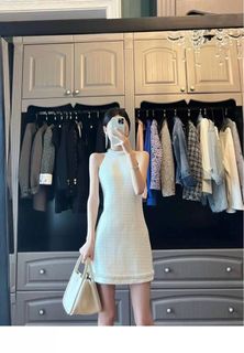 (Category: ) located in . Submitted by shoptrenddd (Listing ID 1393160096, Image 1). Description: .