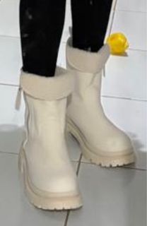 (Kategori: ) berada di . Dikirim oleh hellolilie (ID iklan 1393174227, Gambar 1). Deskripsi: .