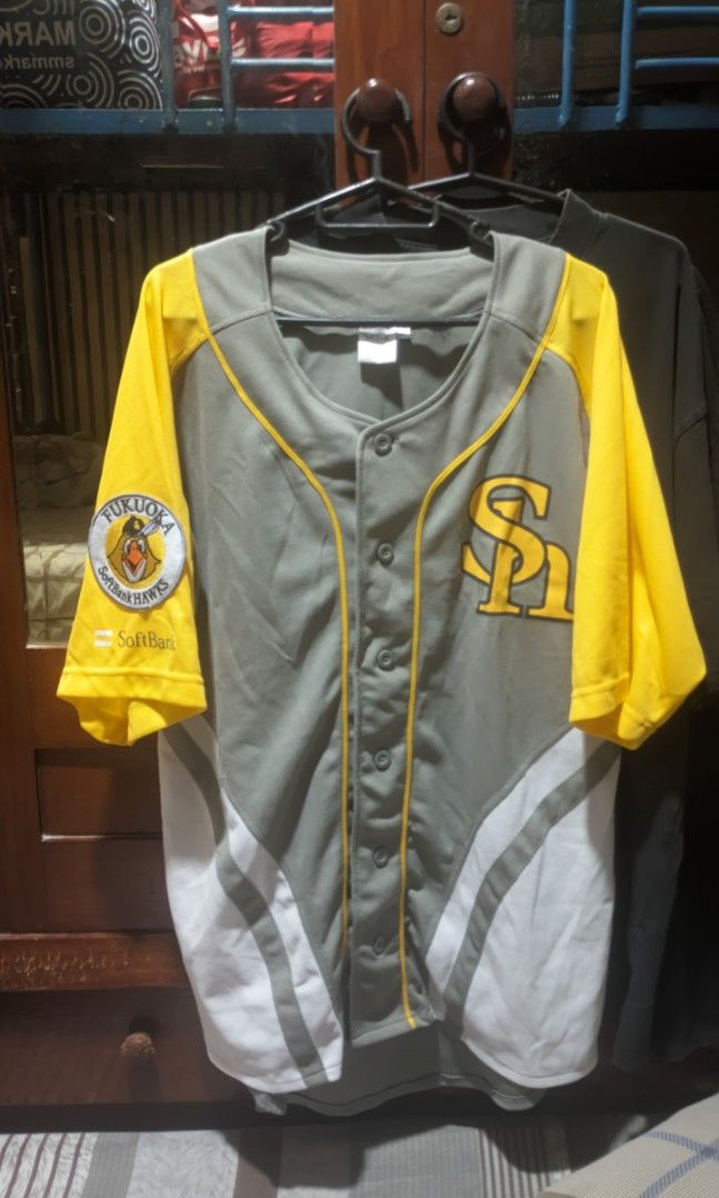 Y2K Japan Softbanks Baseball Jersey (Category: Activewear) located in Manila. Submitted by segunda.mano.ph (Listing ID 1393126233, Image 1). Description: Like new No issues All Patch.
