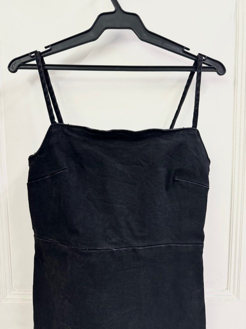 zara black denim dress (Category: Dresses) located in Manila. Submitted by mae-v (Listing ID 1393154870, Image 2). Description: used once denim.