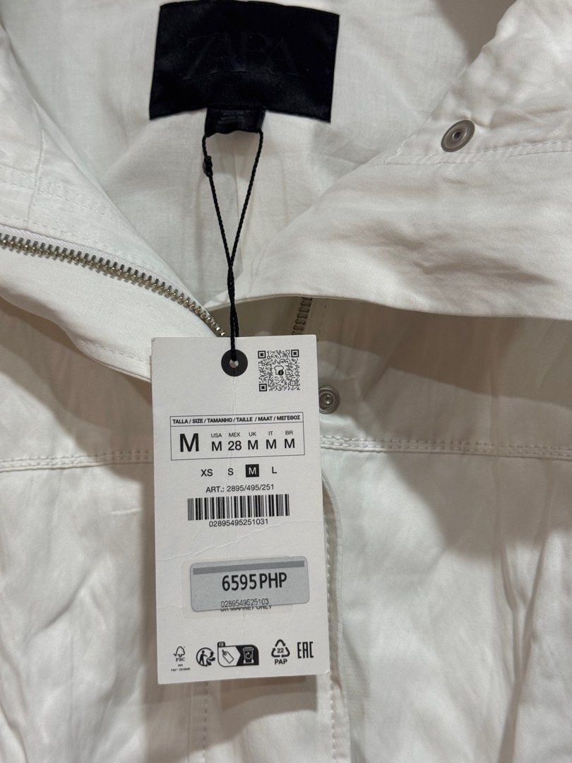 Zara oversized jacket with pockets (Category: Coats, Jackets and Outerwear) located in Manila. Submitted by belletsy (Listing ID 1393087423, Image 2). Description: Brand new with tag ZARA oversized jacket with pocket color oyster white size Medium .