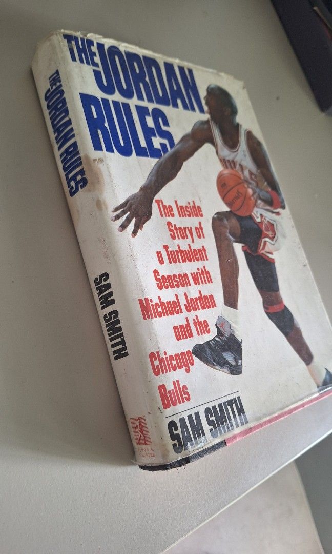 Autobiografi Michael Jordan, berjudul THE JORDAN RULES, Toys