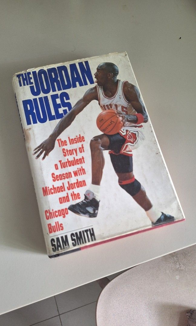 Autobiografi Michael Jordan, berjudul THE JORDAN RULES, Toys