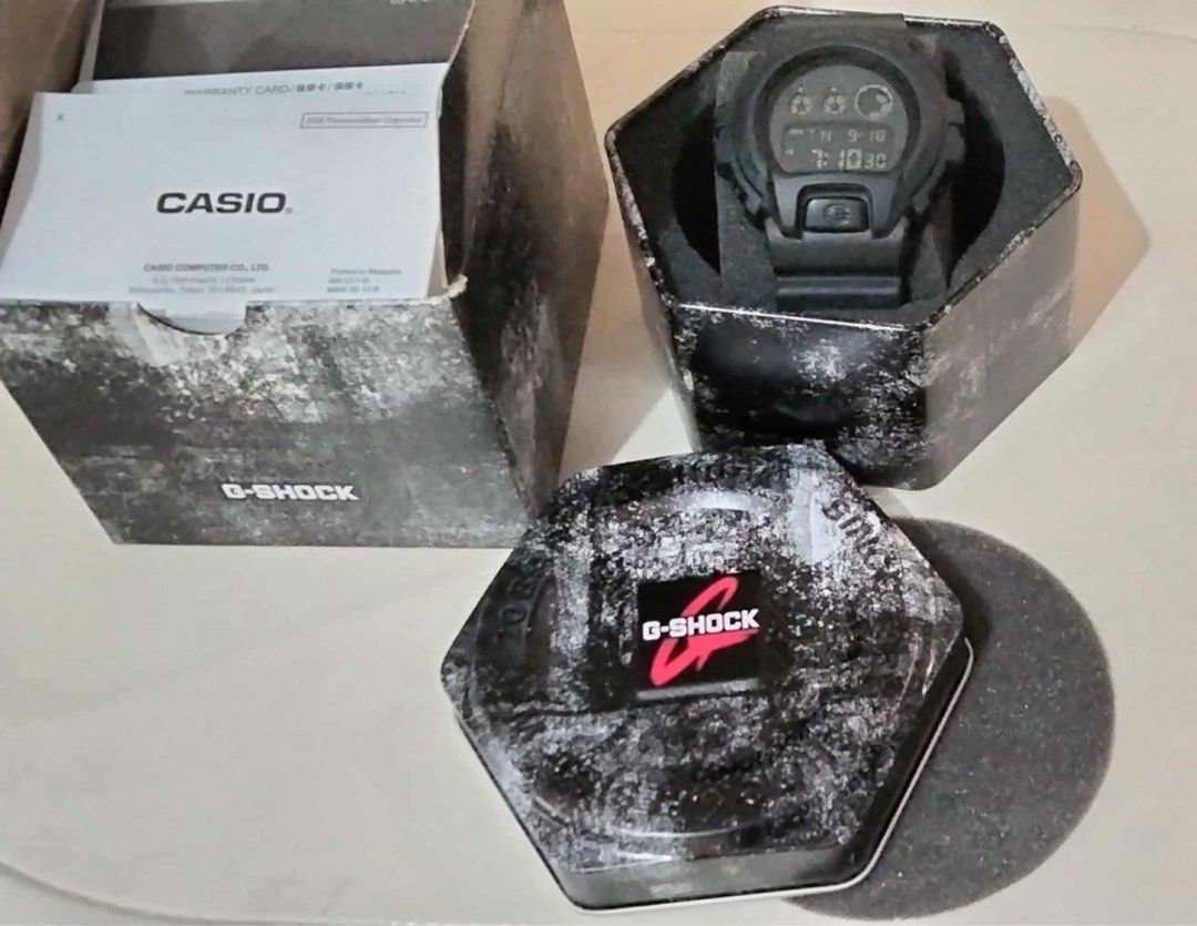 BNEW AUTHENTIC Casio Gshock DW 9600 BB (Category: Men's Watches) located in Balanga. Submitted by pmcgee (Listing ID 1393409138, Image 3). Description: Brandnew Bought sa Dubai Duty Free last May 2025 for AED 530 (around Php 8200) Complete with warranty card and box Never used No issue Selling low Price slightly negotiable for sure buyer.