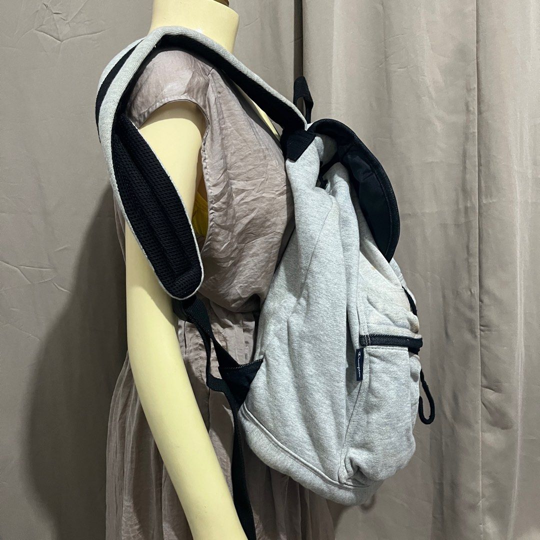 Champion Backpack (Category: Backpacks) located in Cabadbaran. Submitted by dfgthriftology (Listing ID 1393310529, Image 2). Description: .