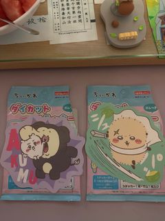 （分類：）位於 。 由 kimchichi030 提交（商品編號 1393394266，圖片 1）。簡介： 。