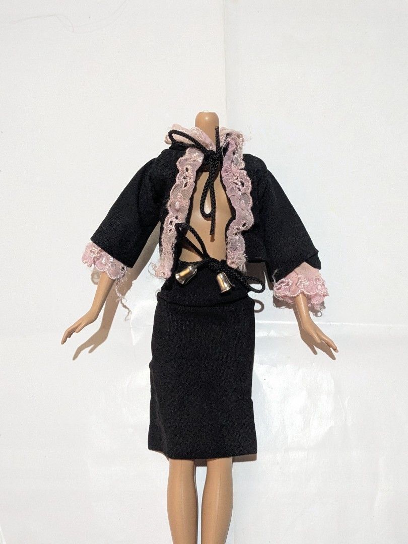Doll Outfit (Category: Sets or Coordinates) located in Gingoog City. Submitted by jazzjacques (Listing ID 1393289319, Image 1). Description: No issue Thick type.