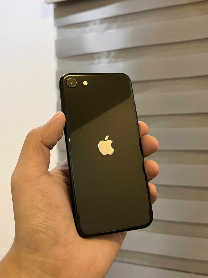 Iphone SE (Category: iPhone SE Series) located in Santo Tomas. Submitted by santosyves (Listing ID 1393344558, Image 1). Description: good as new. 128gb variant. no scratches, no dents no tempered glass, no display scratches eligible for ios 26 ✅ ios 18.7 ✅ working touch id ✅ loud speakers ✅ clear camera quality ✅ clear and smooth video quality ✅ with true tone ✅ factory unlocked ✅ unli reset upon meetup ✅ no history of repair ✅ ‼️issues‼️ 75% ba