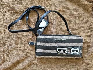 (Category: ) located in . Submitted by mnldecluttter (Listing ID 1393350272, Image 1). Description: .