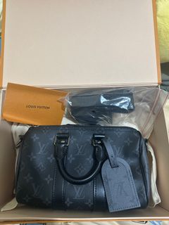 （分類：）位於 。 由 what_up1 提交（商品編號 1393386933，圖片 1）。簡介： 。