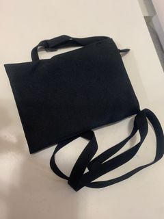 Muji 無印 黑色斜挎包64211133406083110