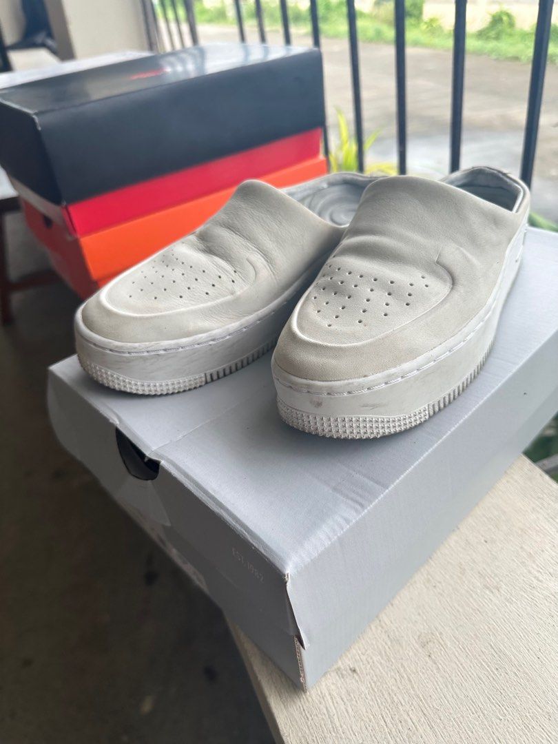 Nike Air Force 1 Lover XX (Category: Sandals) located in San Fernando. Submitted by synergy2021 (Listing ID 1393367311, Image 3). Description: Nike Air Force 1 Lover Xx Adds height. Easy wear slip on. Stylish and versatile. Needs cleaning. Few scratches but barely noticeable. Comes with box. Shipping fee c/o buyer. Shipping from Sta Rita, Pampanga. Boxes are optional, may bear addl payment in sf if included. No, i do not have shope e check out. J