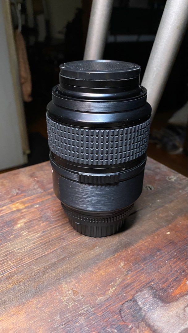 Nikon 105mm 2.8D AF MICRO NIKKOR (Category: Lens & Kits) located in Makati City. Submitted by igoracm (Listing ID 1393269179, Image 2). Description: Bought from Japan. Shipped to the Philippines Front cover generic Rear cover -nikon There’s a scratch from Japan when it came to me Everything else is all good Glass is also good No box, manual etc. just the lens itself but i can give you the box it came in.