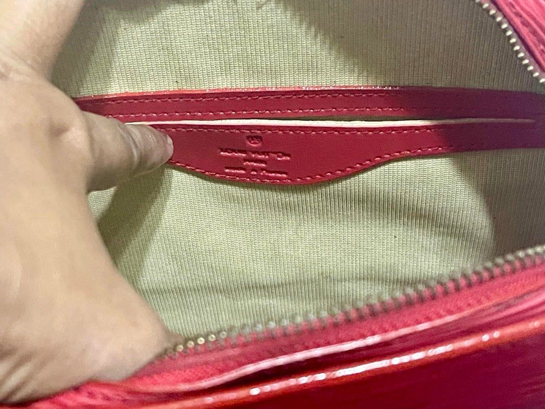 Preloved LV no code (Category: Luxury Bags & Wallets) located in Manila. Submitted by nylan1227 (Listing ID 1393352688, Image 2). Description: In excellent condition.