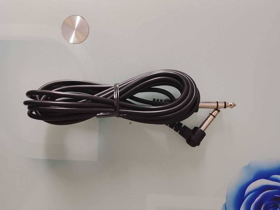 Roland PCS-5 Trigger Cable 1/4 Inch TRS (Category: Other Audio Equipment) located in General Trias. Submitted by macbenz33 (Listing ID 1393358270, Image 2). Description: Roland PCS-5 TRA - V-Drums Trigger Cable - 1/4 Inch TRS - 5 Ft. / 1.5 Meters.