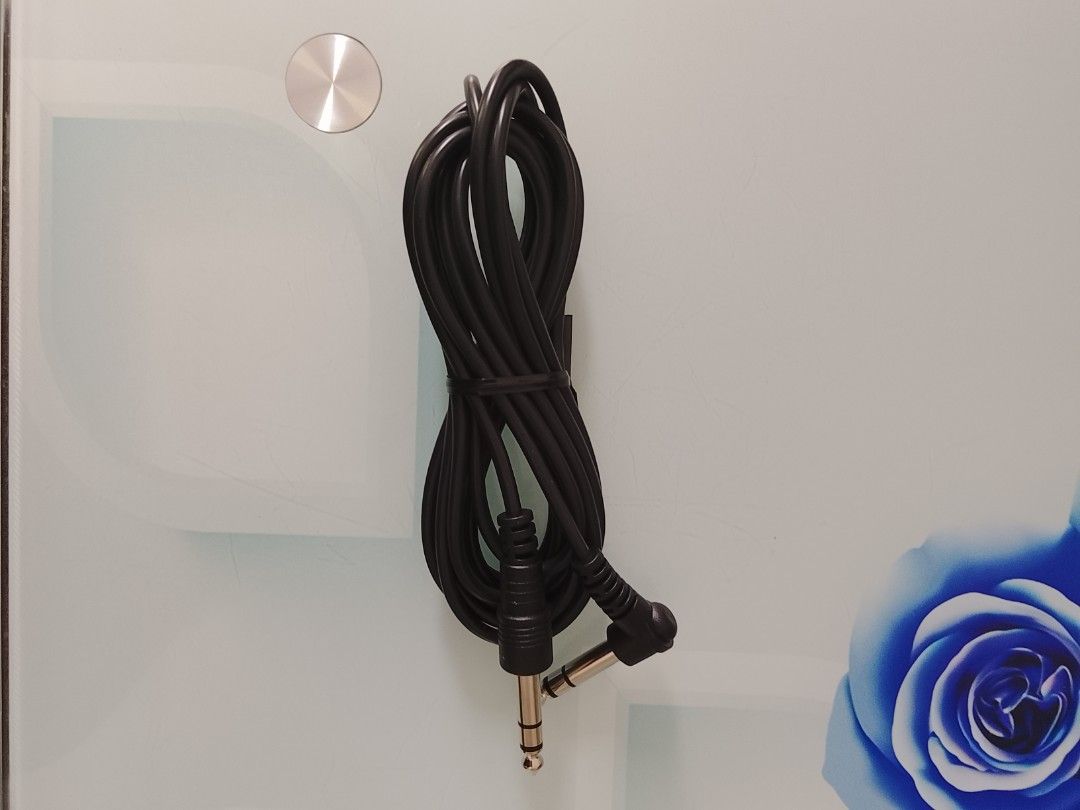 Roland PCS-5 Trigger Cable 1/4 Inch TRS (Category: Other Audio Equipment) located in General Trias. Submitted by macbenz33 (Listing ID 1393358270, Image 1). Description: Roland PCS-5 TRA - V-Drums Trigger Cable - 1/4 Inch TRS - 5 Ft. / 1.5 Meters.