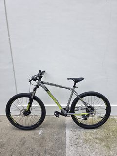 (Category: ) located in . Submitted by cycledome (Listing ID 1393299583, Image 1). Description: .