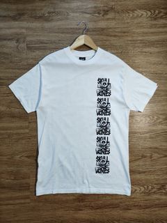 (Category: ) located in . Submitted by preloved_fkhrshda (Listing ID 1393375215, Image 1). Description: .