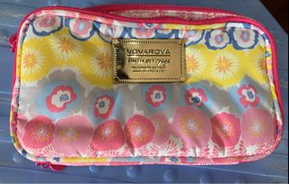 全新VOVAROVA  cherry blossom花花小化妝包64209854965633110