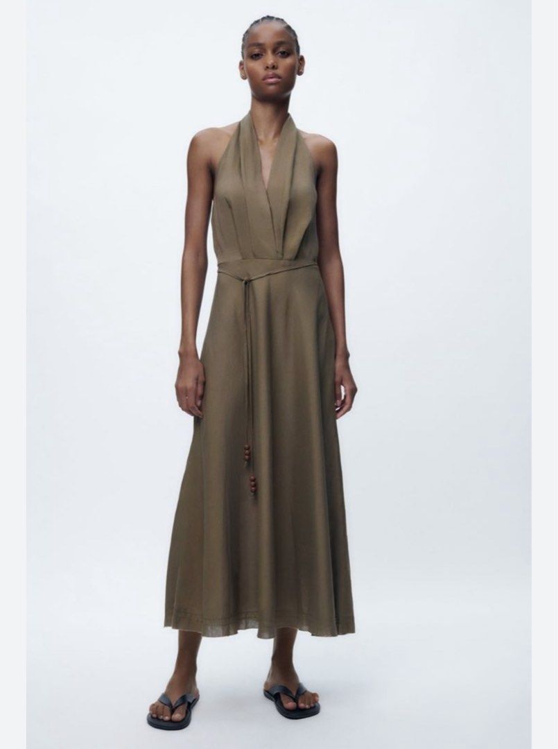 Zara dress (MEDIUM) (Category: Dresses) located in Taguig. Submitted by maybsv (Listing ID 1393270733, Image 1). Description: Med to Large pwede .