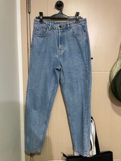 (Category: ) located in . Submitted by lovedbyes (Listing ID 1393387016, Image 1). Description: .