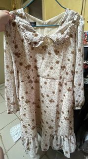 搬屋清⚡️碎花娃娃領長袖連衣裙64224420538882110