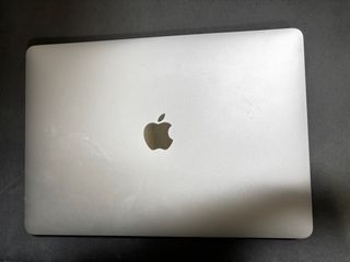 Apple MacBook Air (Retina, 13-inch, 2019)64215000464130110