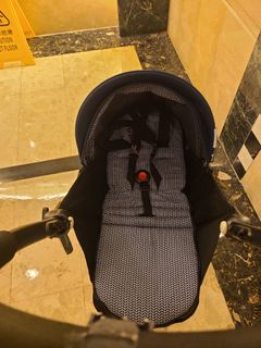 （分類：）位於 。 由 fihe1306 提交（商品編號 1393601889，圖片 1）。簡介： 。