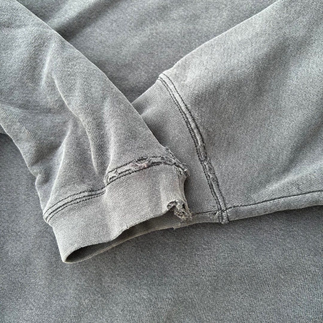 Blank Heavyweight Sweatshirt (Category: Tshirts & Polo Shirts ) located in Bacoor. Submitted by tugbits (Listing ID 1393545719, Image 3). Description: Blank Heavyweight Sweatshirt - 24 x 28.