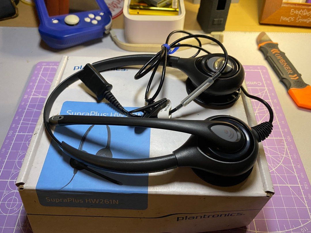 BPO Headset Plantronics (Category: Headphones & Headsets) located in Cainta. Submitted by gamepreneur (Listing ID 1393568076, Image 1). Description: - Model: HW261N - Brand New but expired foam - Buy / need foam replacement - Good condition / working tested Update: posting… Important: - Avaya connector only - other accessories will be posted - New but expired foam, smug from melted foam are visible in the box - Headset was cleaned using alcohol. 