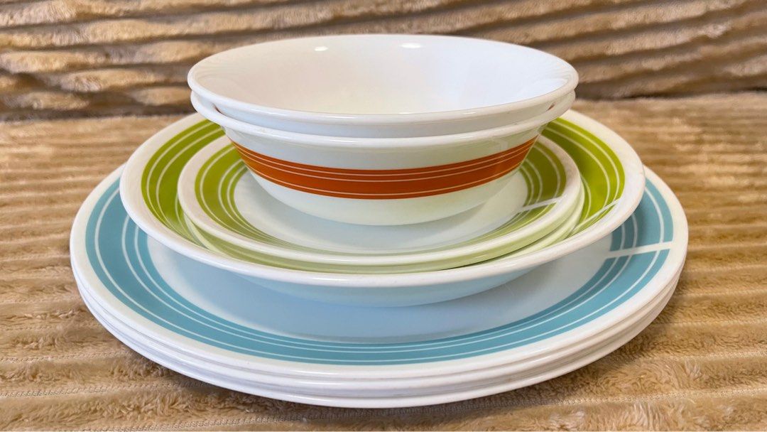 Corelle Memory Lane 16pc Plate set (Category: Dinnerware & Cutlery) located in Manila. Submitted by queensellsstuff (Listing ID 1393516777, Image 3). Description: 4 Dinner Plates 4 Saucers 4 Mugs 1 Serving Plate 3 Soup Bowls.