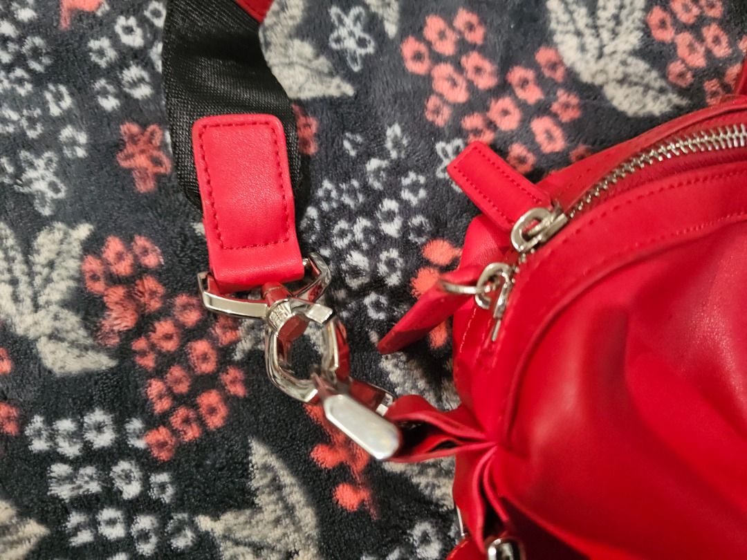 Givenchy Wax Calf Skin Nightingale Micro in Medium Red (Category: Luxury Bags & Wallets) located in Manila. Submitted by methanesky (Listing ID 1393524615, Image 3). Description: Gently used, VGUC LOGO strap Stored in a cool, dry place MADE IN ITALY Purchased from Chaffersph H 13in W 6.5in.