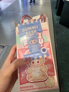 （分類：）位於 。 由 Kristykk 提交（商品編號 1393494036，圖片 1）。簡介： 。